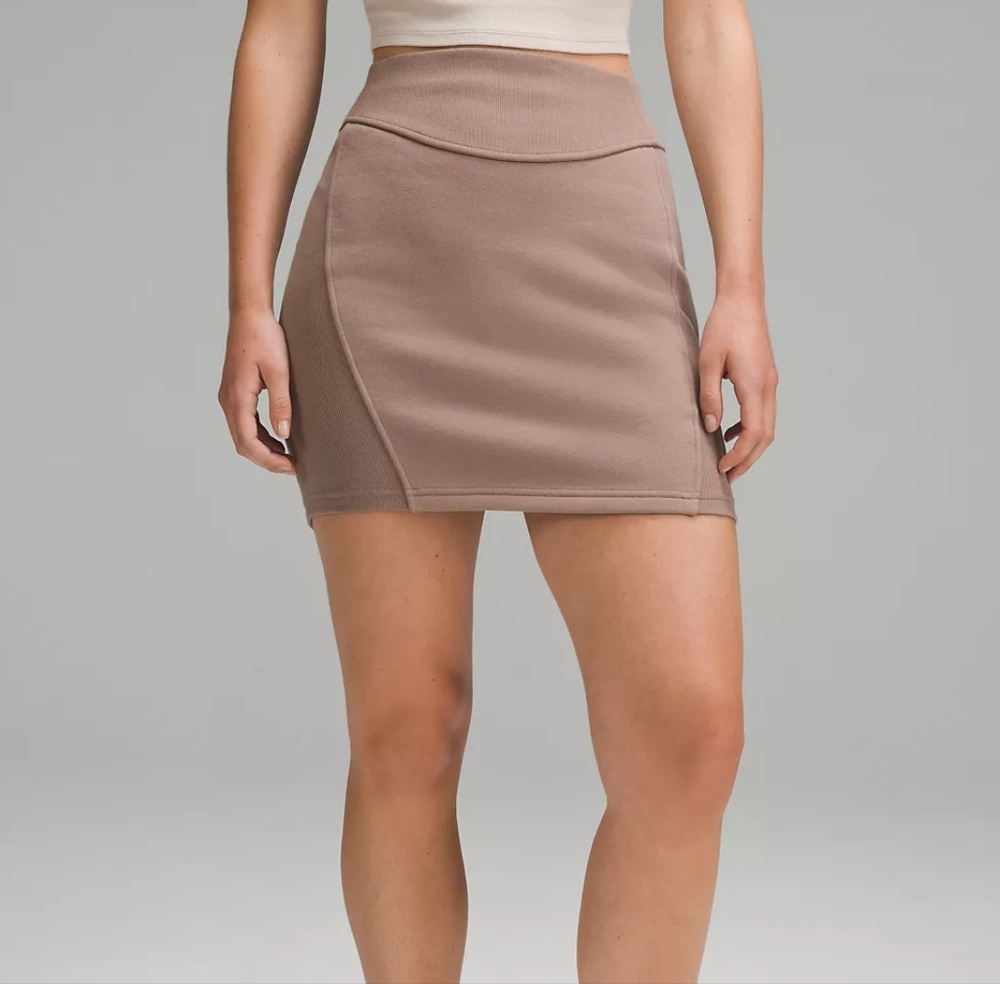 Lululemon Scuba High Rise Mini Skirt NWT Size XS (TPTC) LW8ALSS